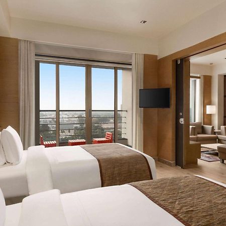 Отель Wyndham Ahmedabad Shela Экстерьер фото