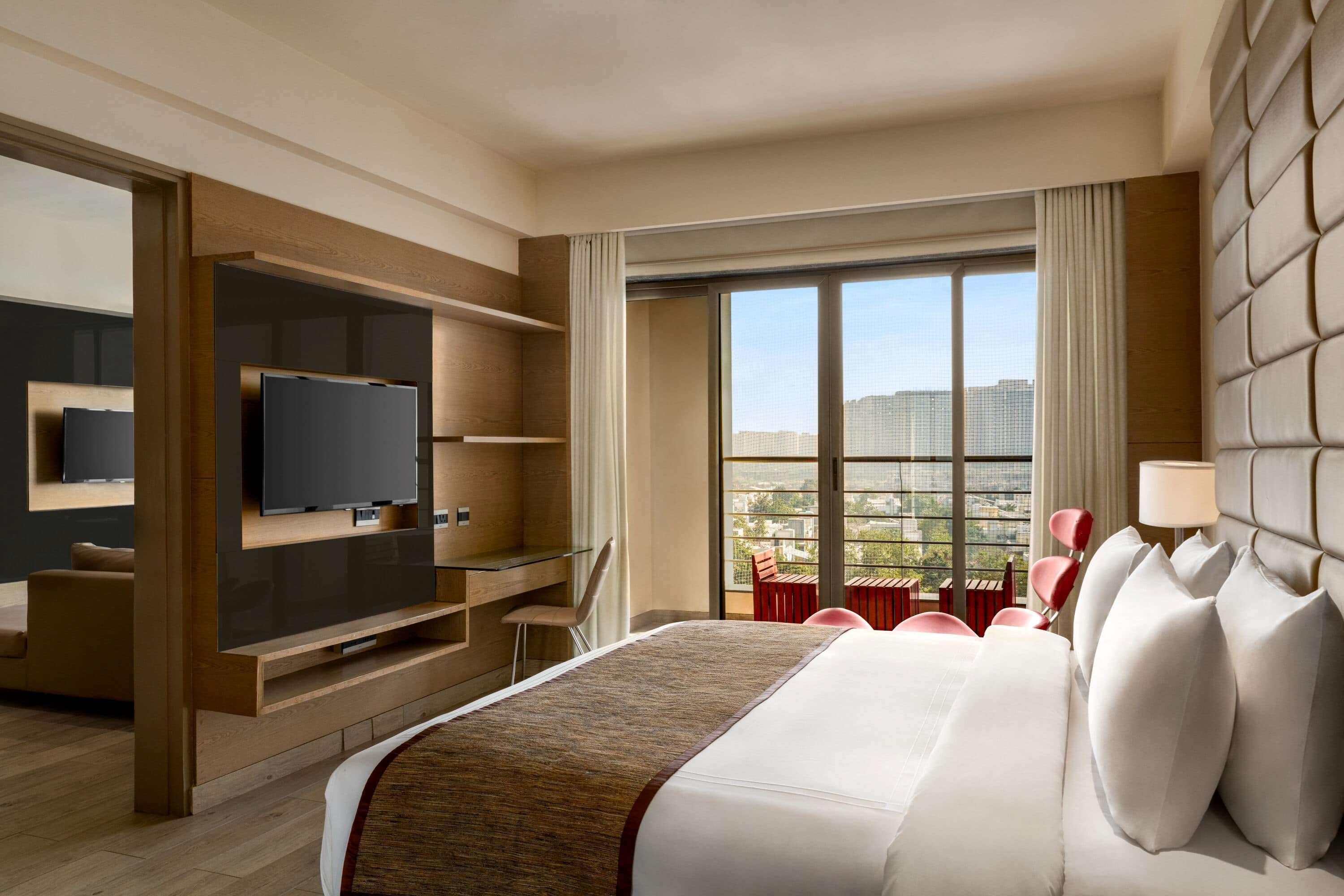 Отель Wyndham Ahmedabad Shela Экстерьер фото